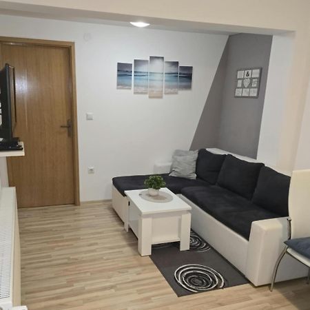 Apartmani Baotic Zupanja Exteriör bild