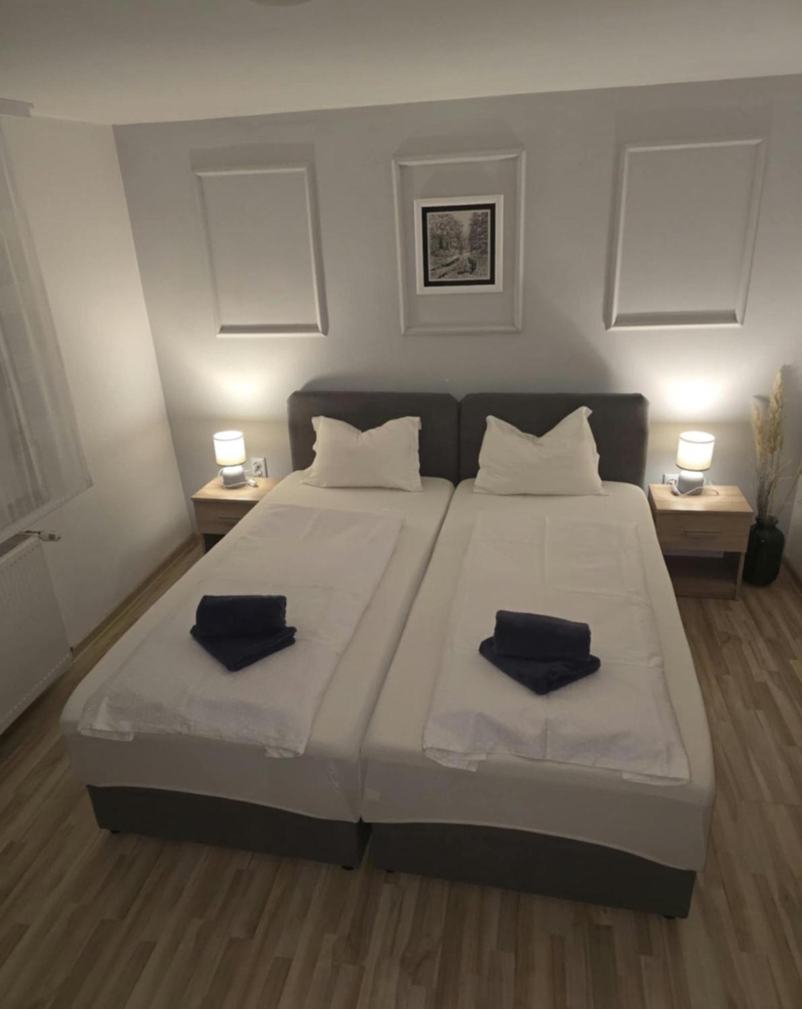 Apartmani Baotic Zupanja Exteriör bild